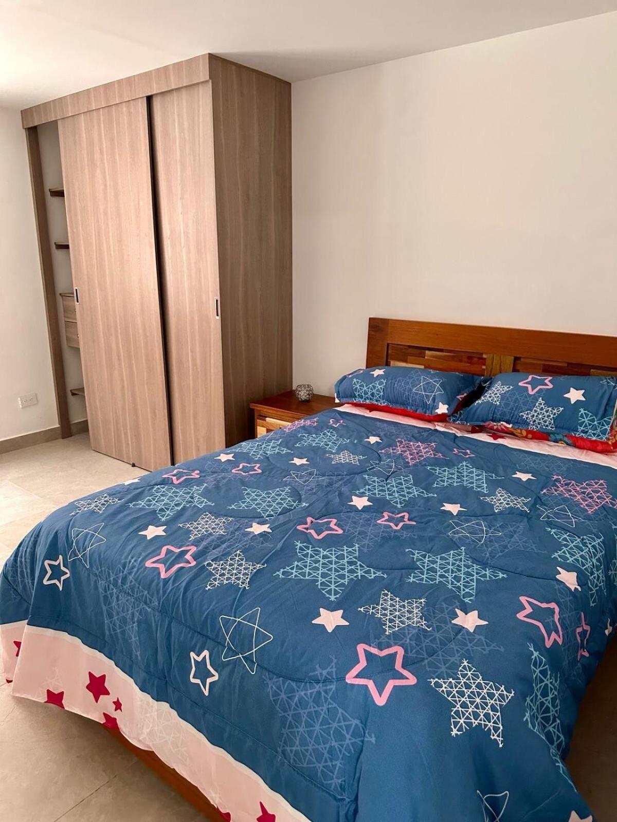 Apartment Family In Belen, Comfortable, Conveniently Located, Wi-fi *